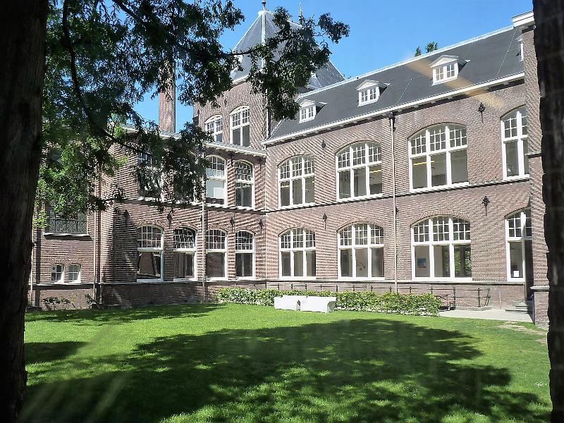 D048.JPG
