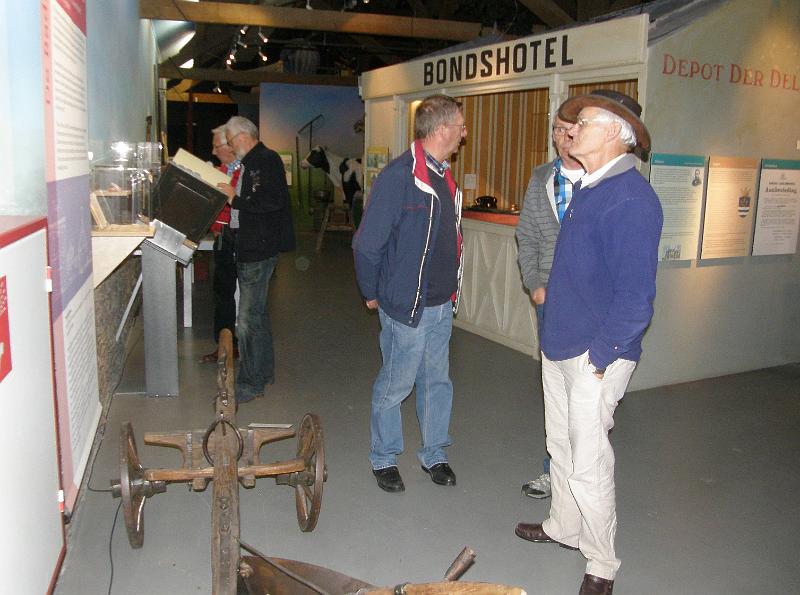 F070.jpg